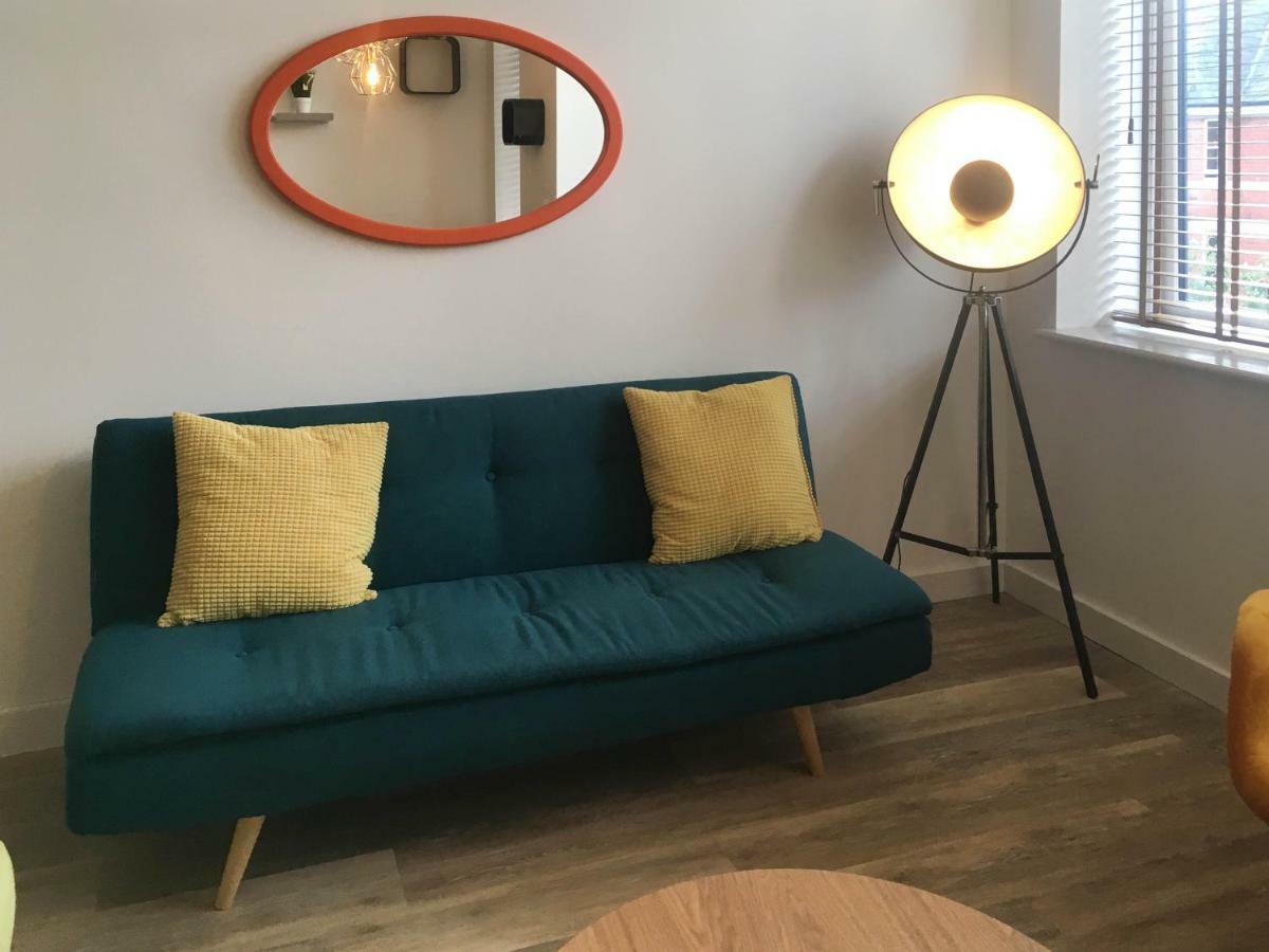 Luxury 1 Bed Apartment In City Centre With Parking 切斯特 外观 照片