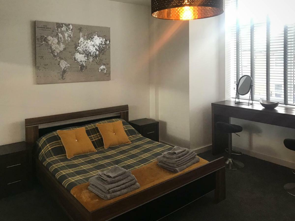 Luxury 1 Bed Apartment In City Centre With Parking 切斯特 外观 照片